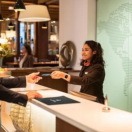 Hafenspeicher 4* Leer