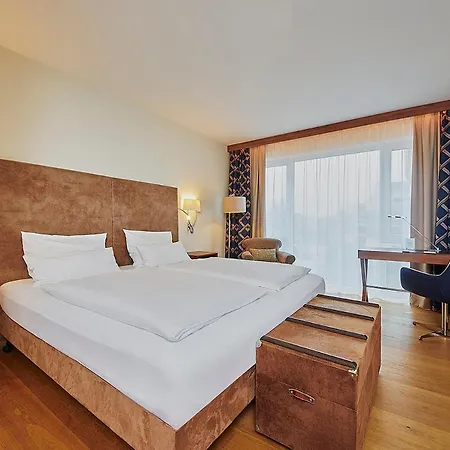 Hafenspeicher Szálloda 4*