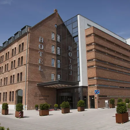 Hafenspeicher Szálloda 4*